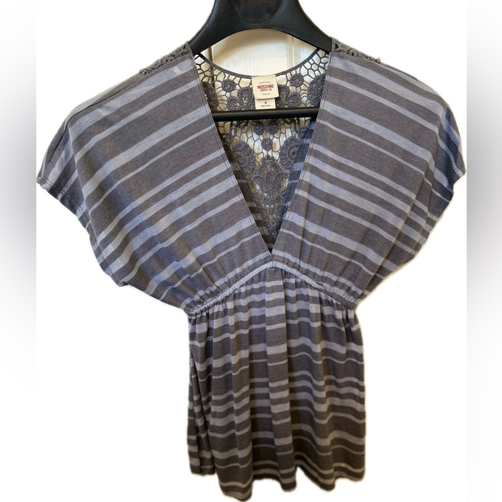 Mossimo Women’s Small Top